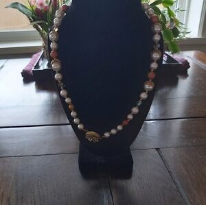 BEAUTIFUL VINTAGE_MULTI- COLOR BEADED NECKLACE/B1